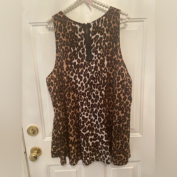 Leopard Print Tank top - Picture 3 of 6